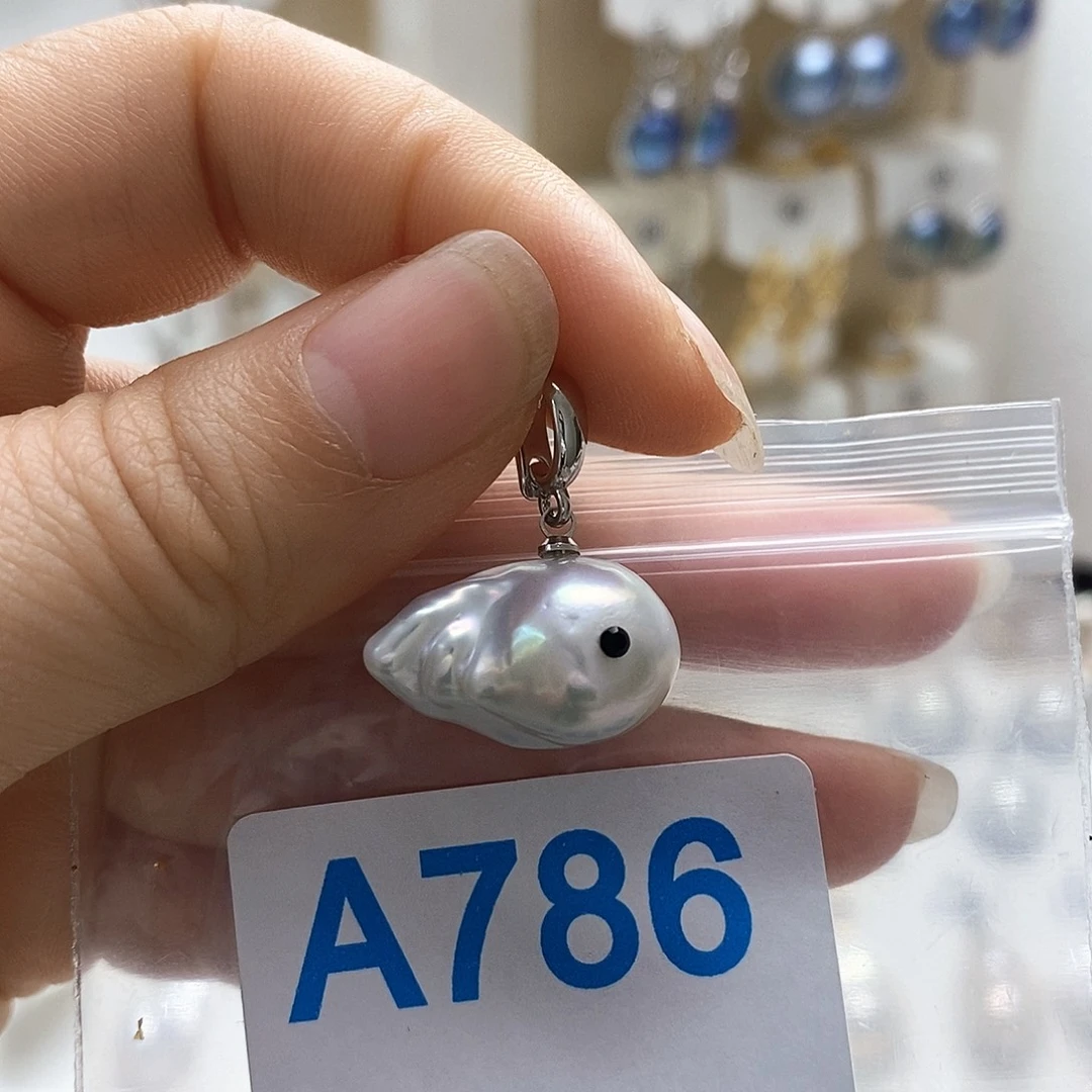 颈饰未镶嵌淡水珍珠