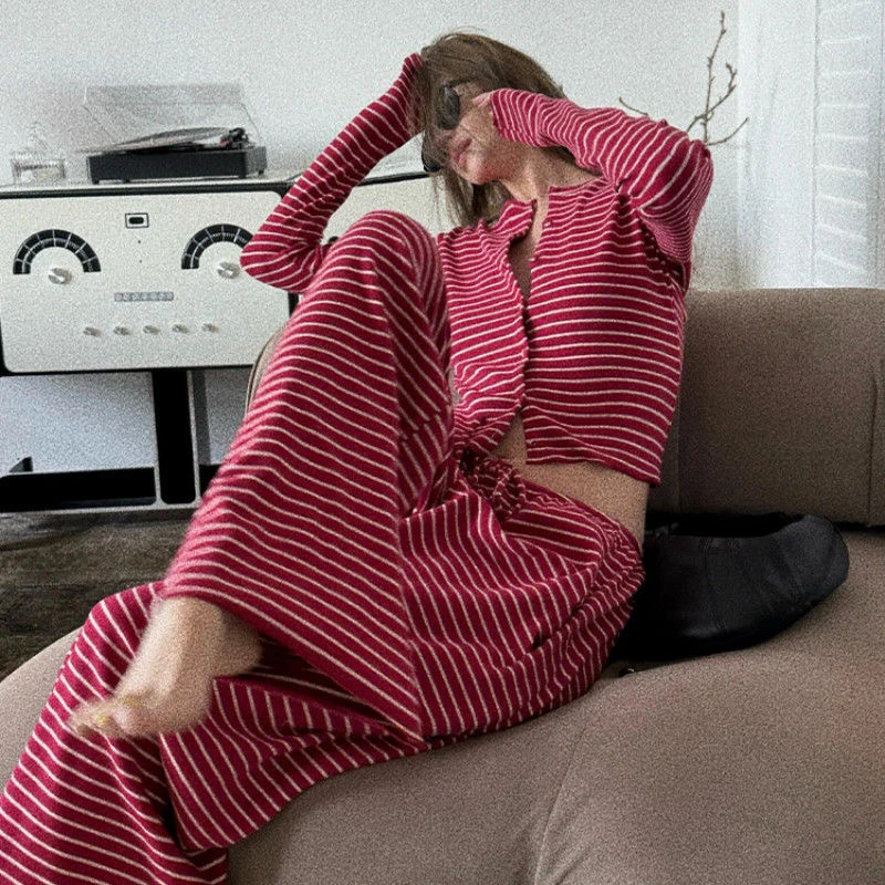 春秋韩版少女撞色条纹睡衣女新年红高级感休闲宽松长袖家居服套装