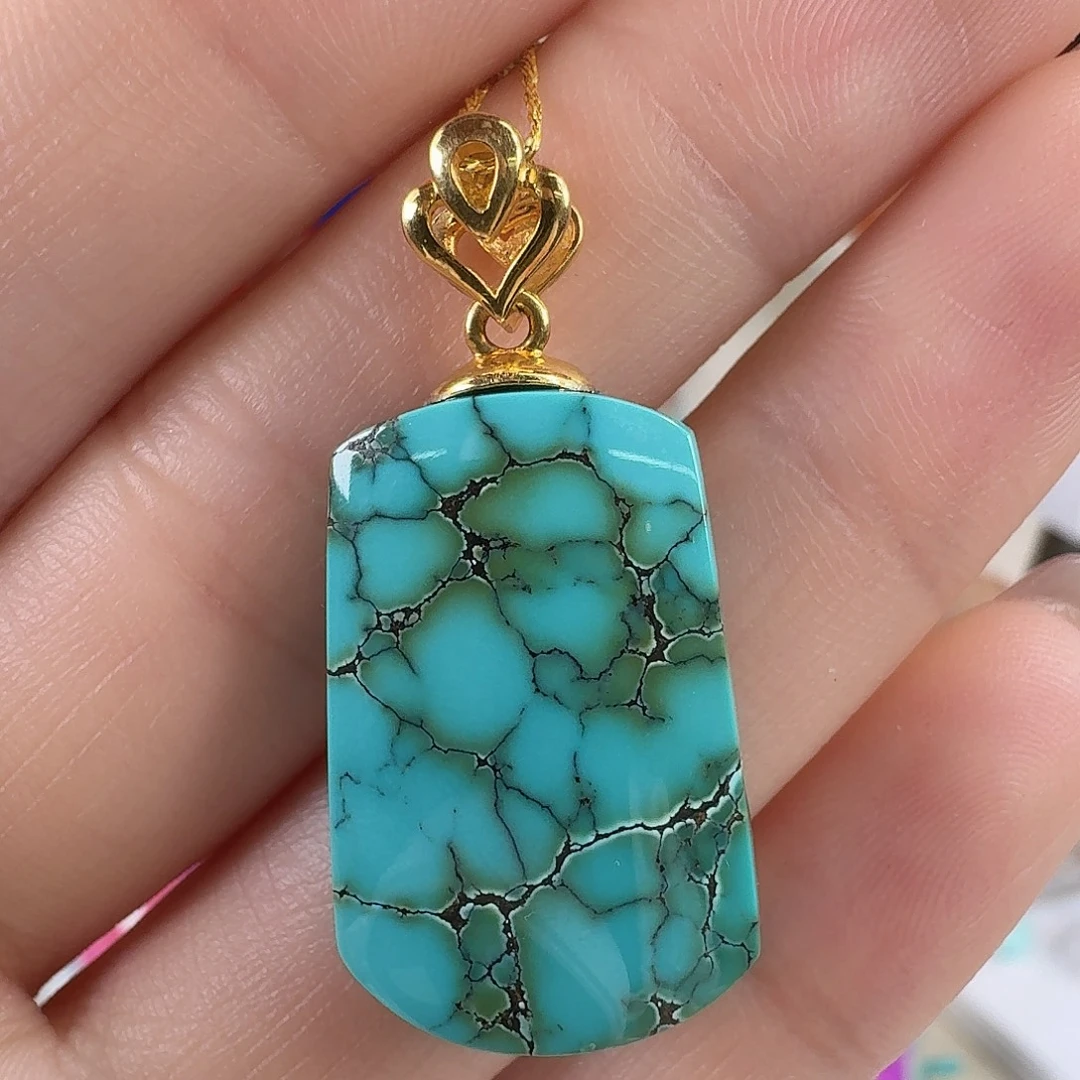 绿松石18K金镶嵌珠宝奇石