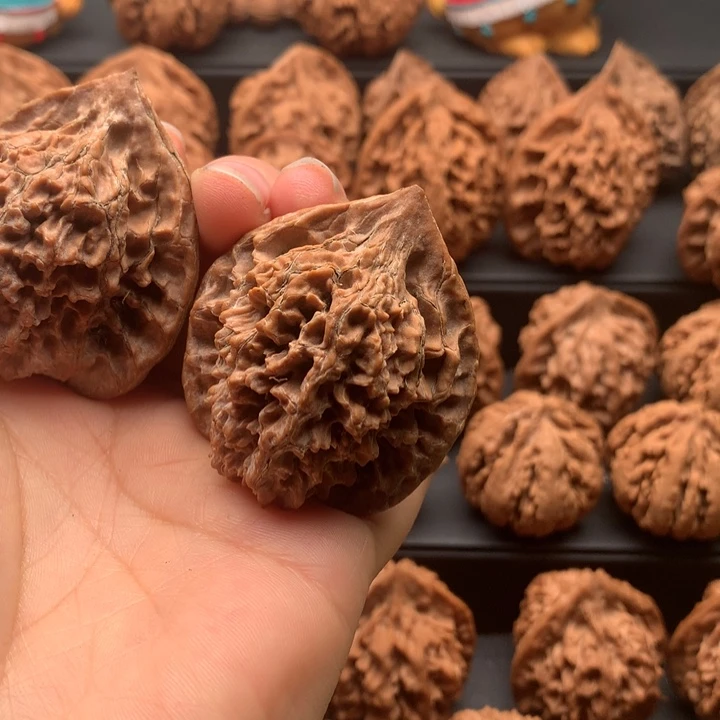 吊坠文玩核桃大****景秦岭野生核桃秦公子