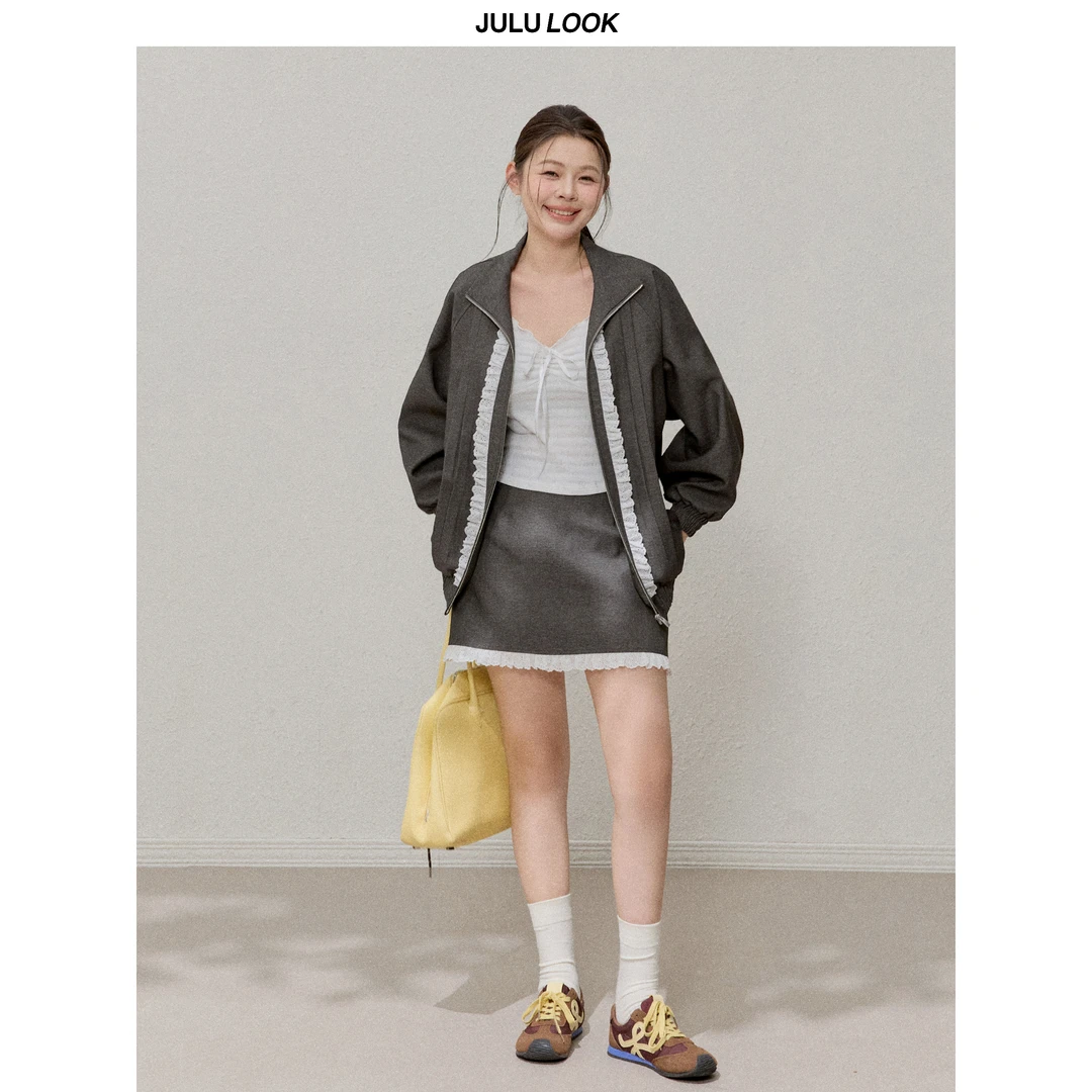 巨鹿工作室“灰系智性”微胖mm韩系休闲花边拼接外套短裙大码套装
