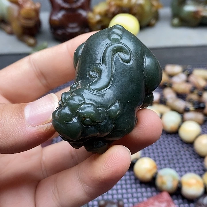 未镶嵌蛇纹石玉颈饰小*木