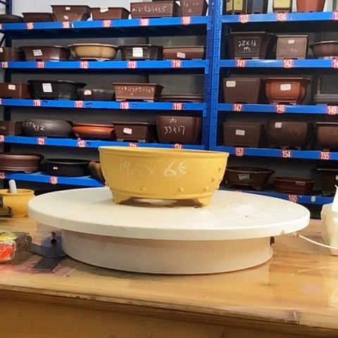 紫砂花盆宜兴紫砂工艺品