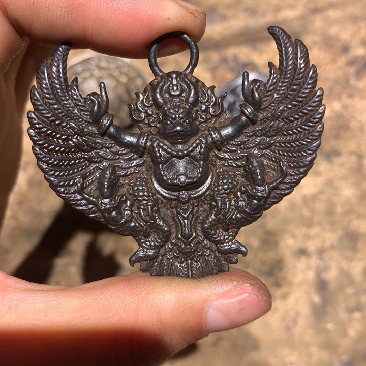 琉璃颈饰东**毒喜欢的朋友