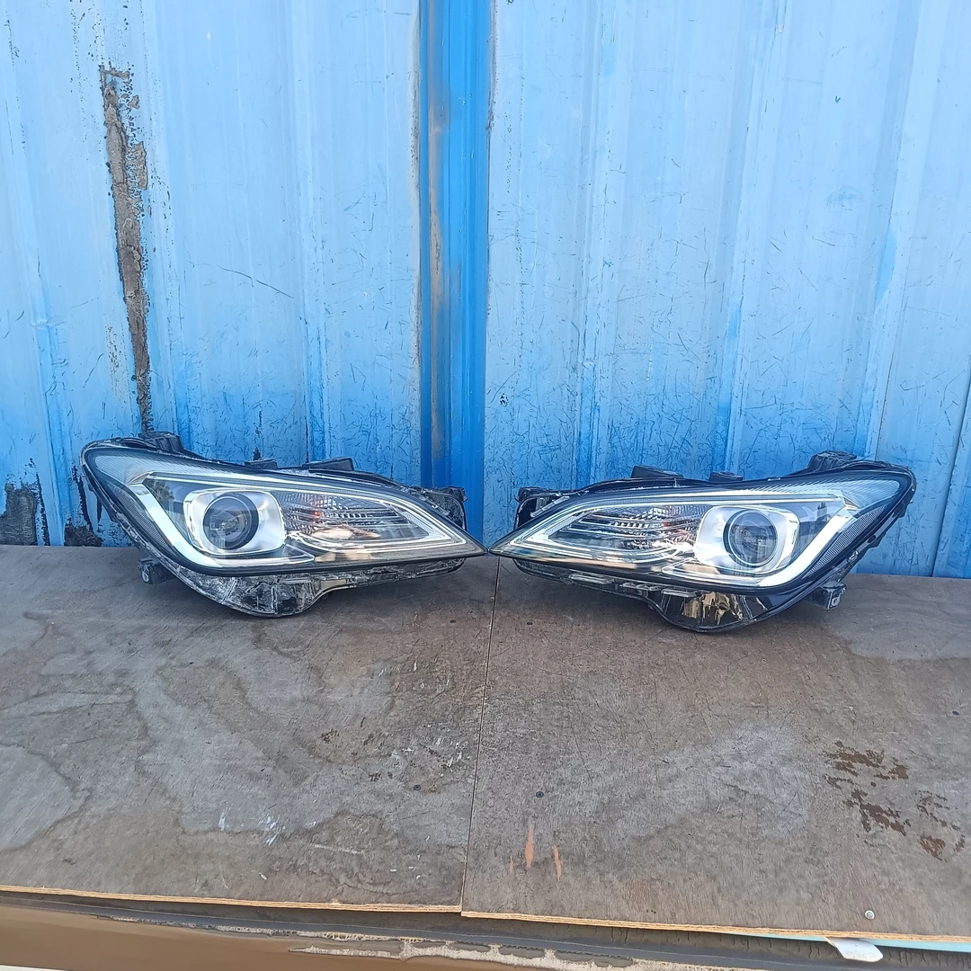 适用于19-22款长安睿骋CC前大灯前照明灯远近光灯