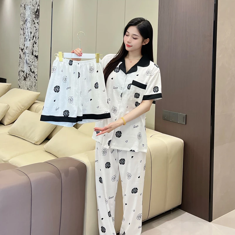 2025夏季睡衣女短袖三件套经典翻领开衫宽松卡通图案家居服套装6