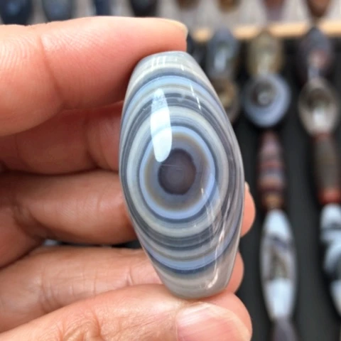 玛瑙/玉髓未镶嵌吊坠(不含链)