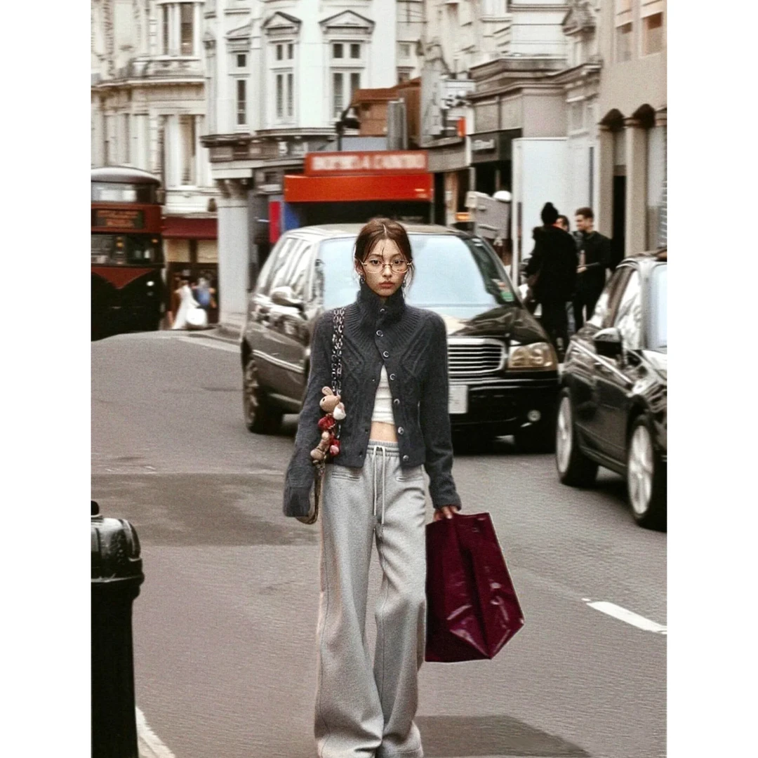 老钱风立领绞花毛衣开衫女+韩系慵懒抽绳运动卫裤套装Q 9821#