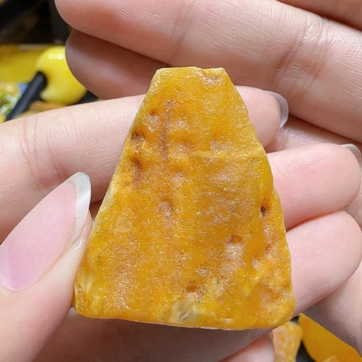 定制琥珀未镶嵌蜜蜡