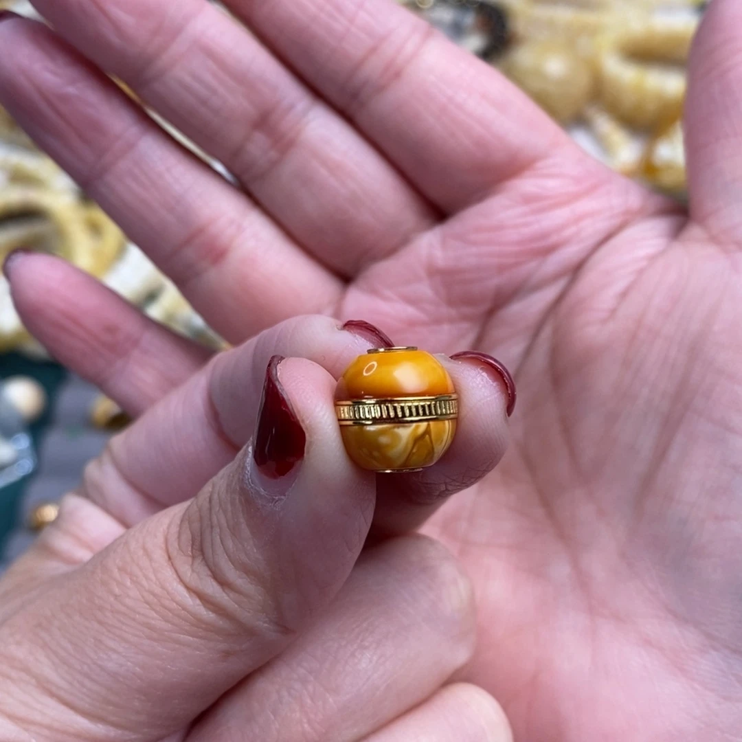 琥珀裸石银S925镀金镶嵌灿**食老花蜡汉堡珠