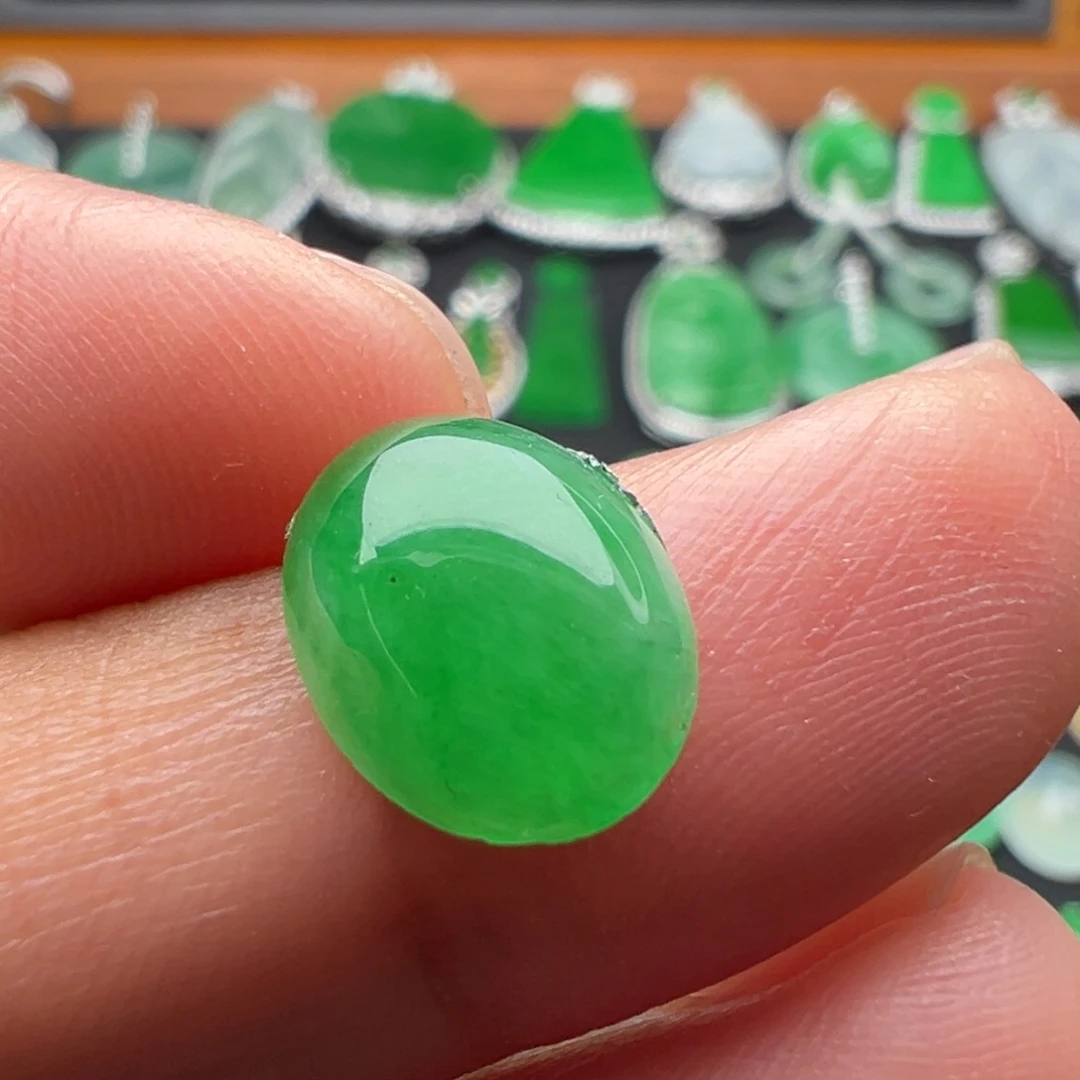 翡翠未镶嵌颈饰蛋11.3