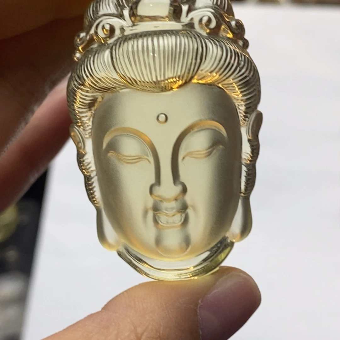 云***说未镶嵌颈饰水晶观音