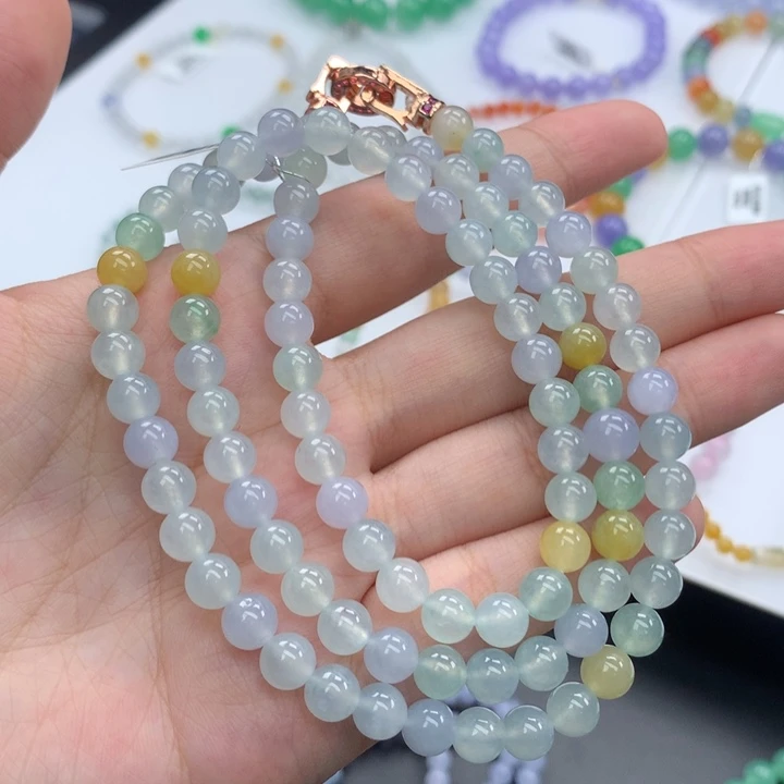 翡翠手镯未镶嵌翡翠