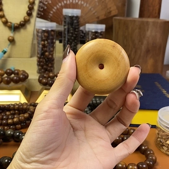 老山檀香平安扣挂件
