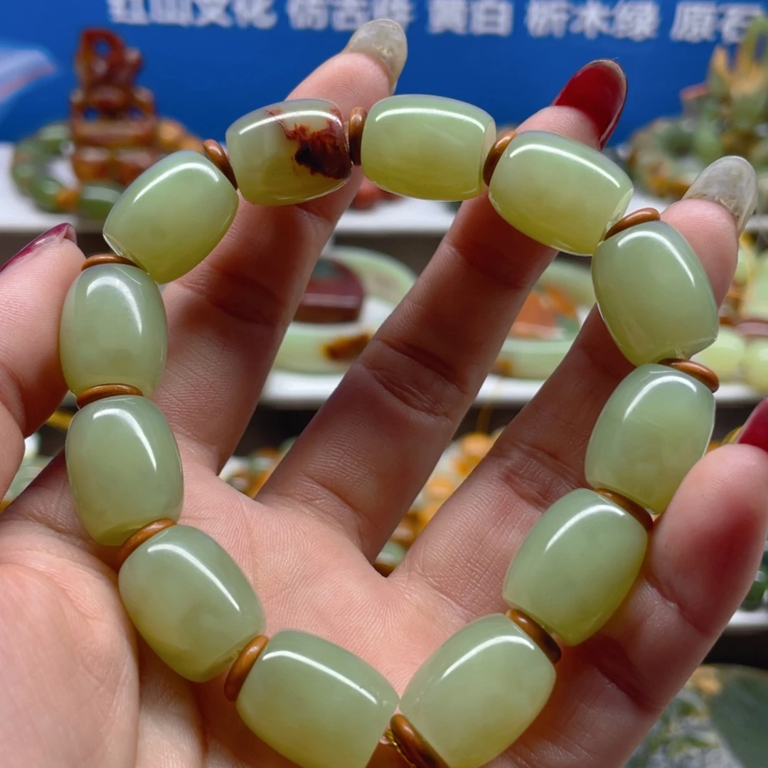 透闪石质玉未镶嵌手串