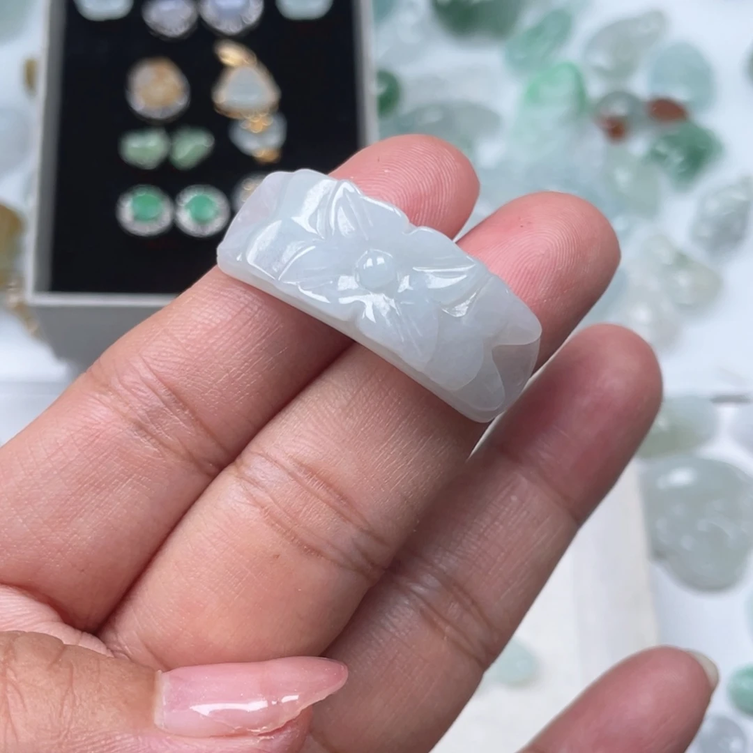 散珠翡翠67889678