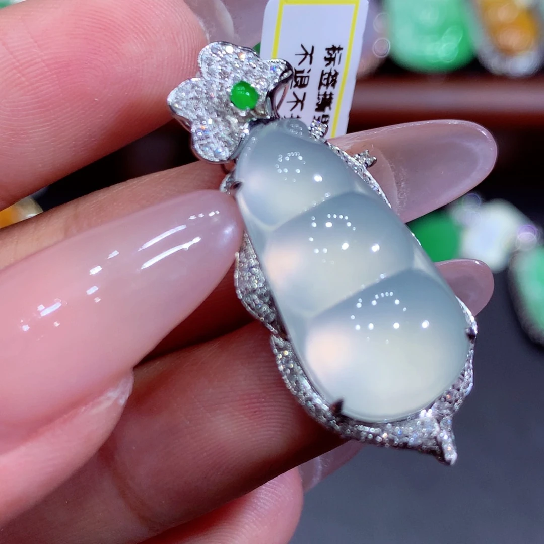 翡翠18K金镶嵌吊坠(不含链)