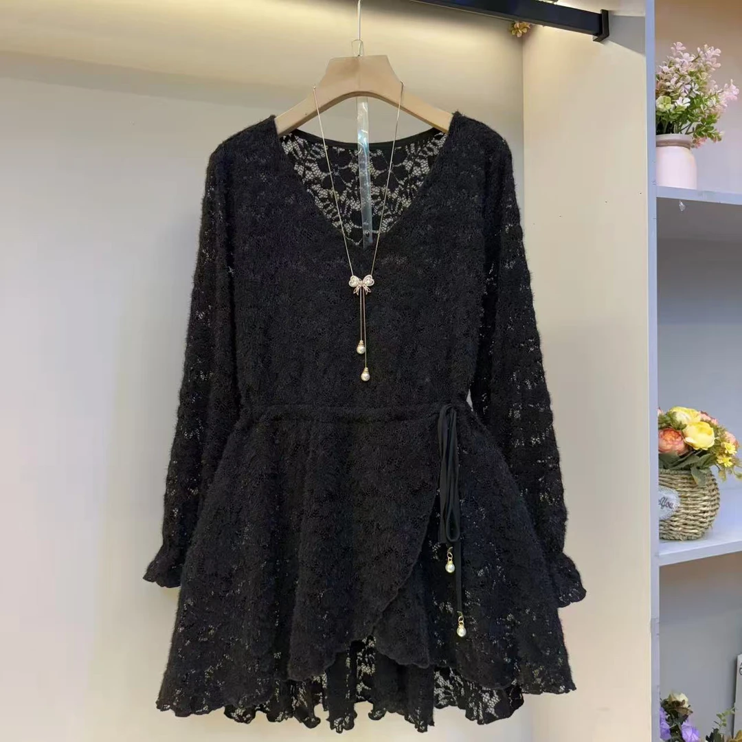 秋冬季V领蕾丝拼接长袖抽腰显瘦时尚气质优雅打底衫潮流上衣