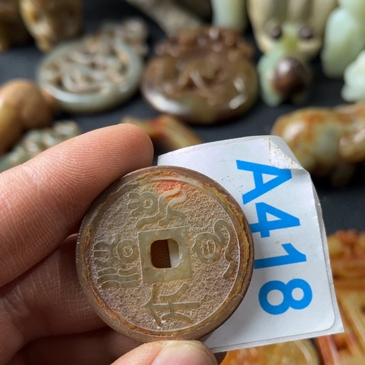 和田玉颈饰未镶嵌王*