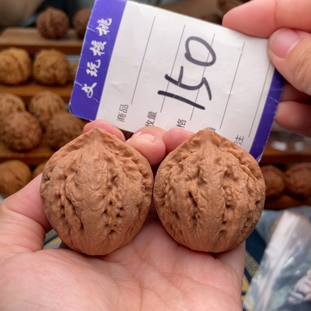 把件文玩核桃40霸王龙