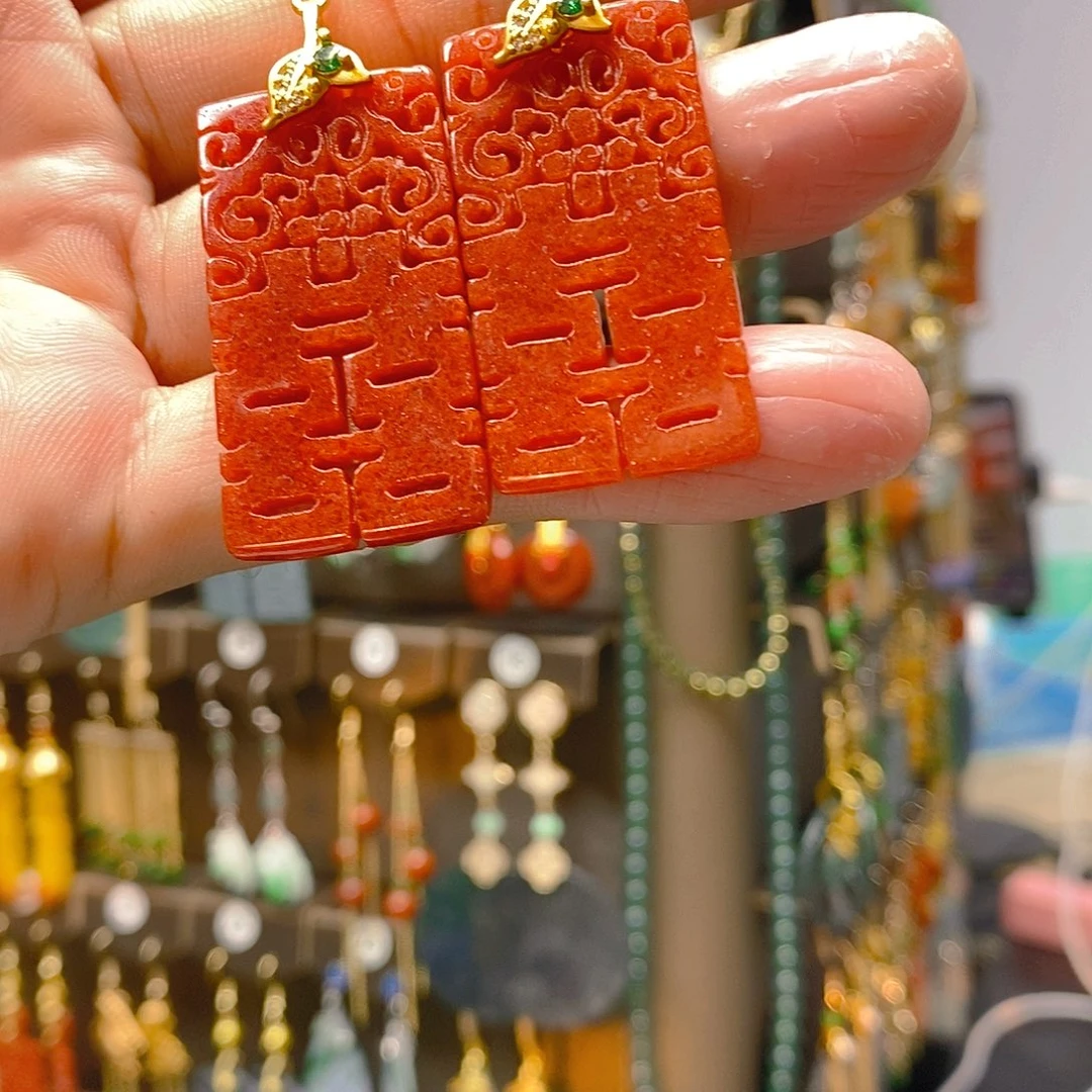 未镶嵌翡翠耳饰翡翠