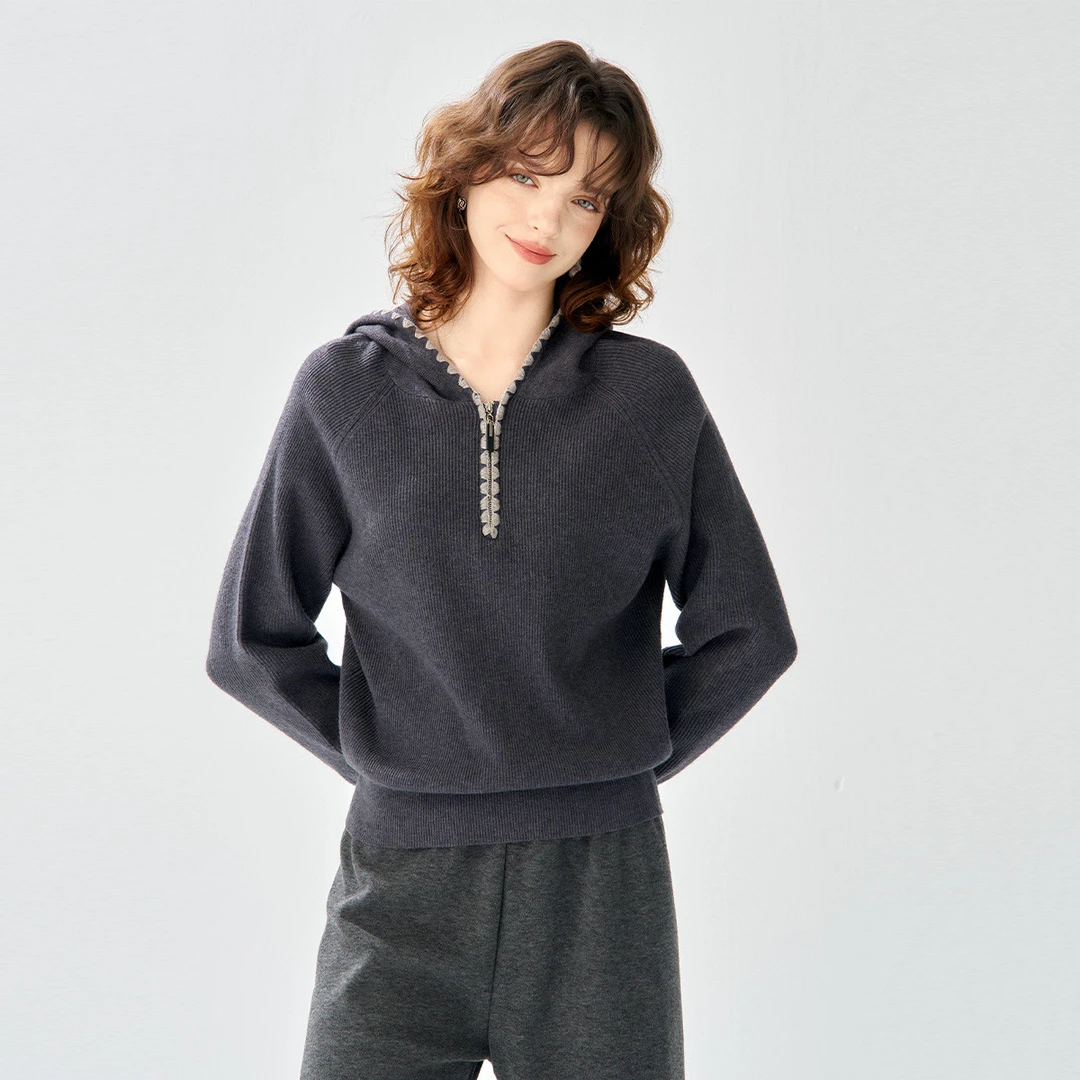 2025冬款撞色领连帽简约毛衣上衣气质时尚百搭针织衫女