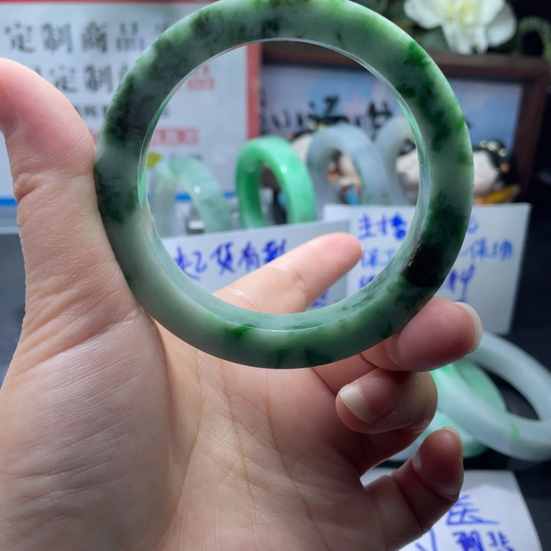 定制翡翠未镶嵌正圈