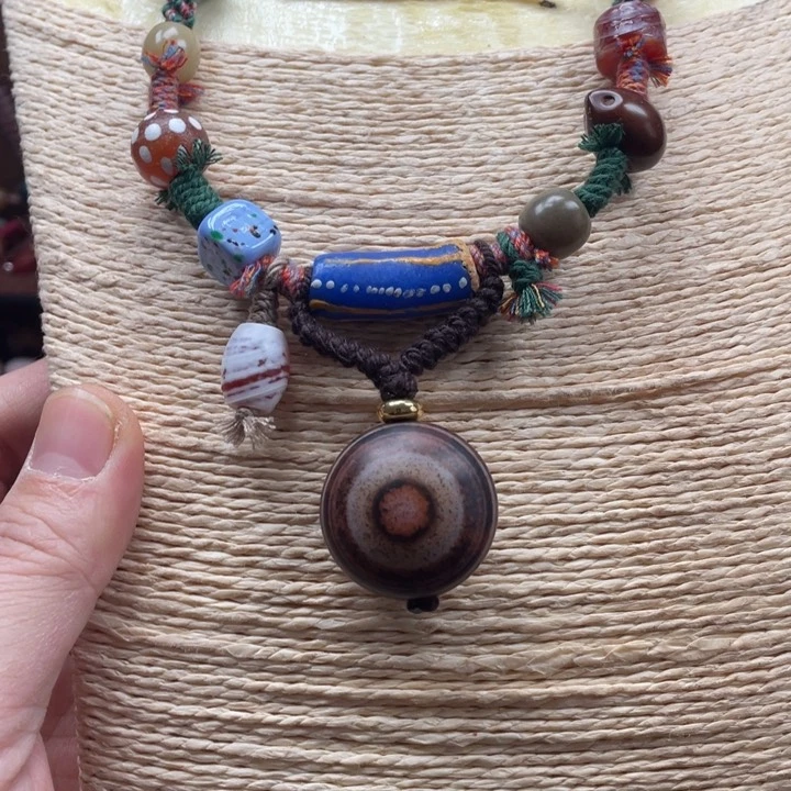 玛瑙/玉髓颈饰未镶嵌