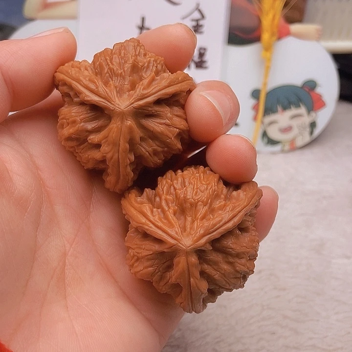 吊坠文玩核桃扎**?三棱