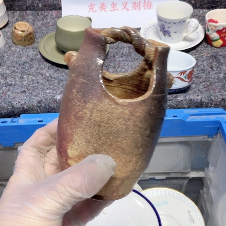 上***道手工艺品琉璃冲进来了