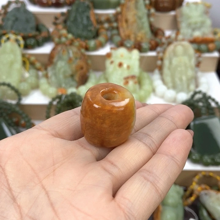 【闪购商品】透闪石质玉吊坠(不含链)未镶嵌八**球