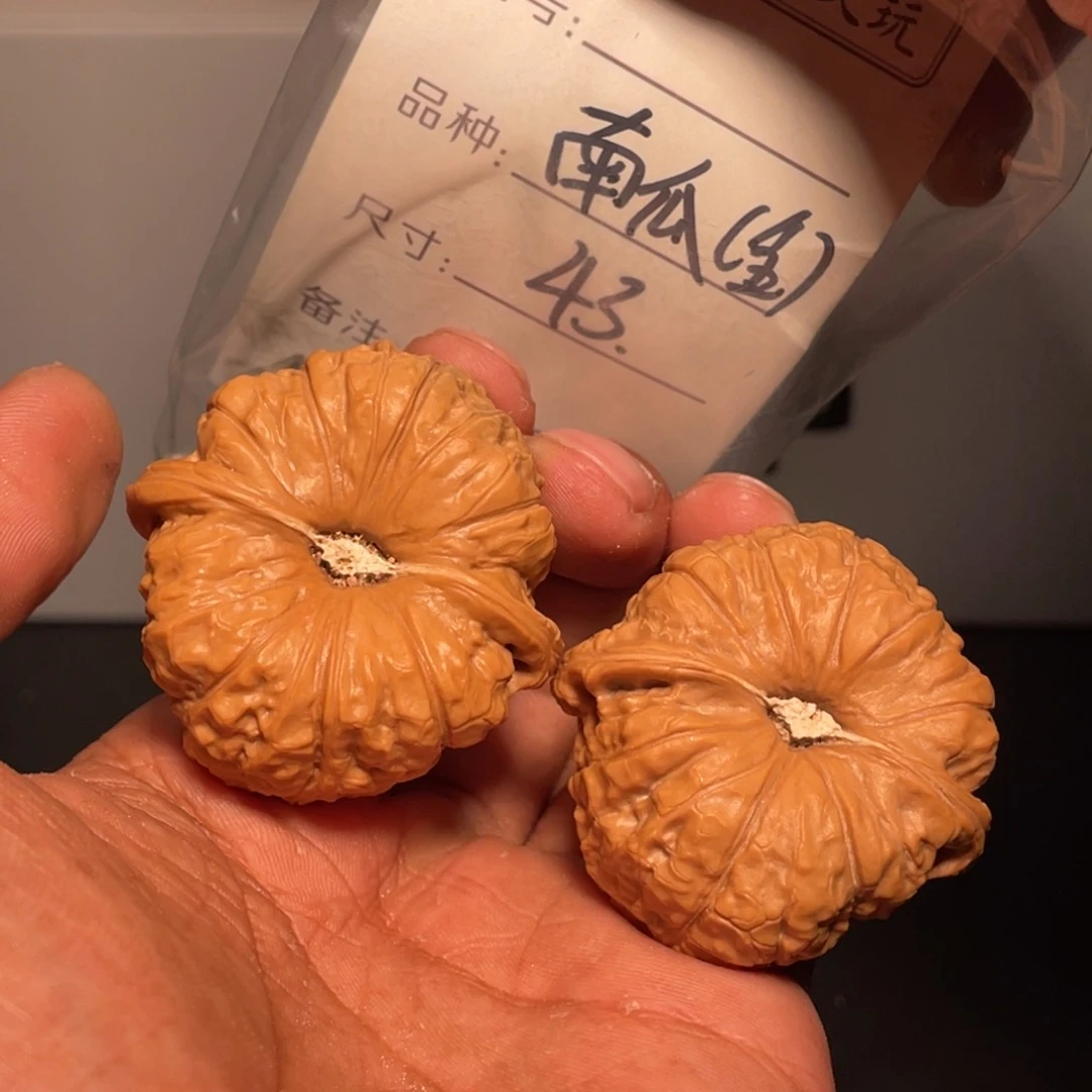 文玩核桃吊坠文玩核桃