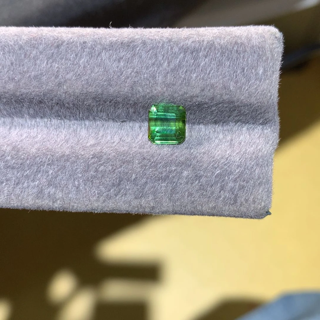 裸石2.06ct未镶嵌碧玺