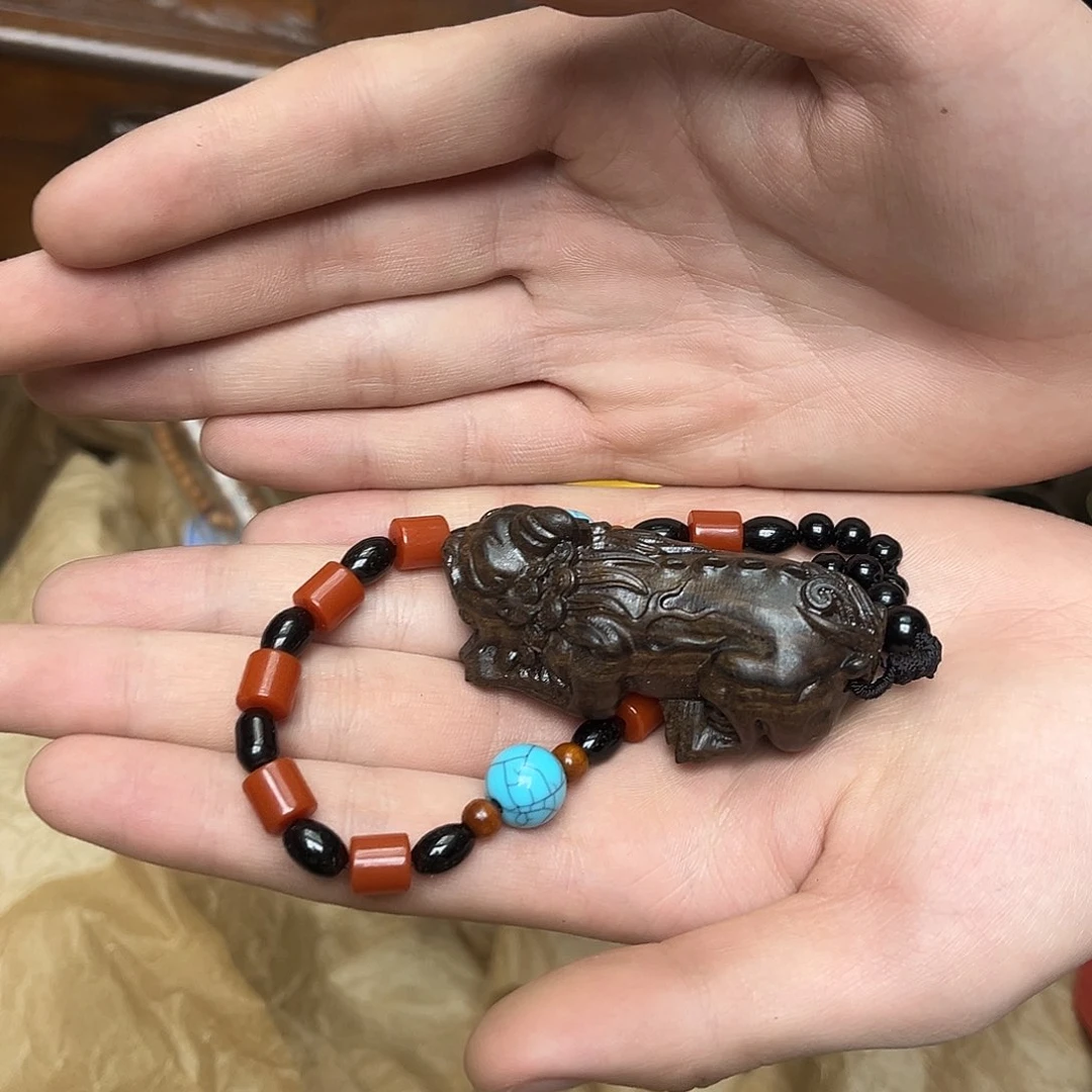 大叶紫檀（黑酸枝木类）