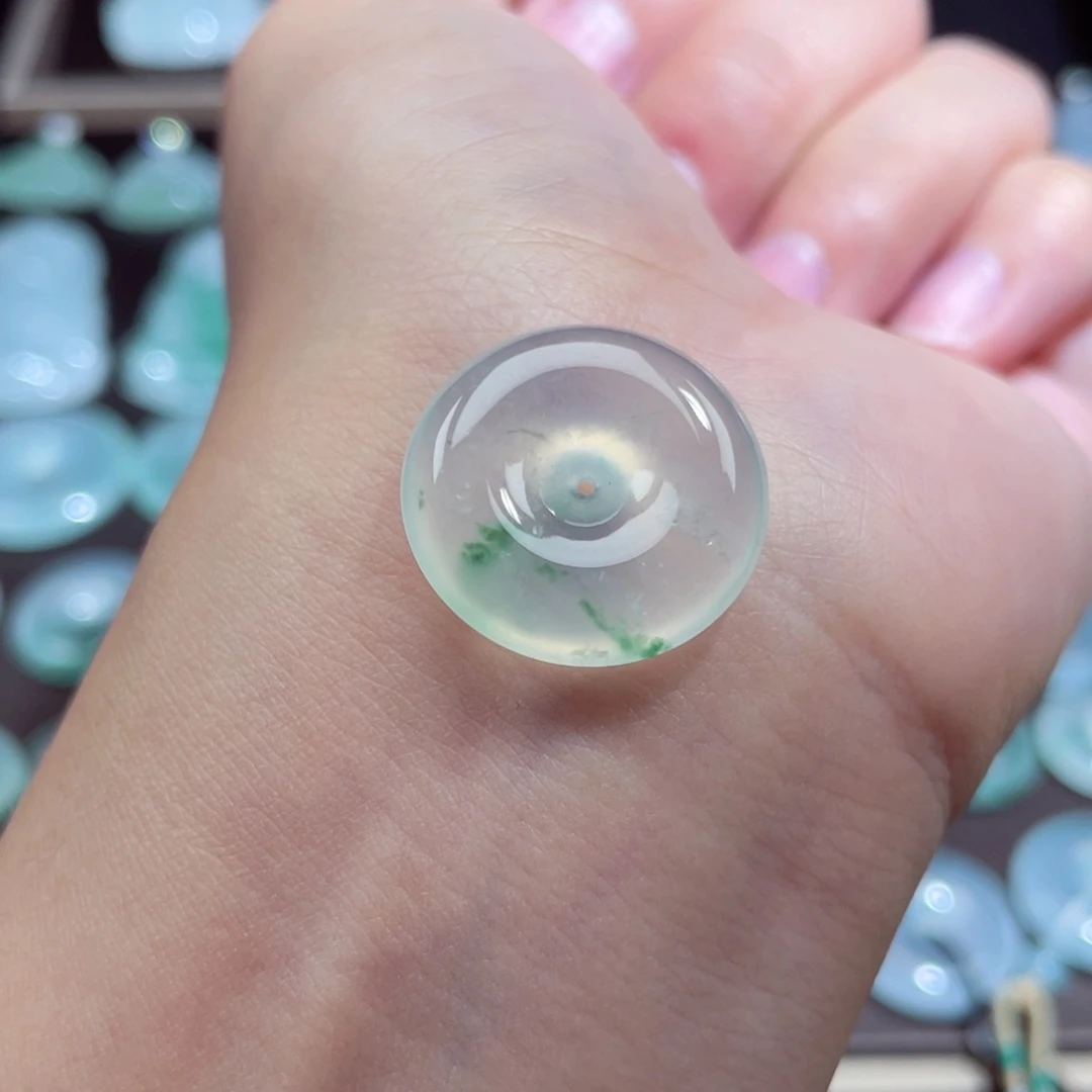 颈饰未镶嵌翡翠扣子