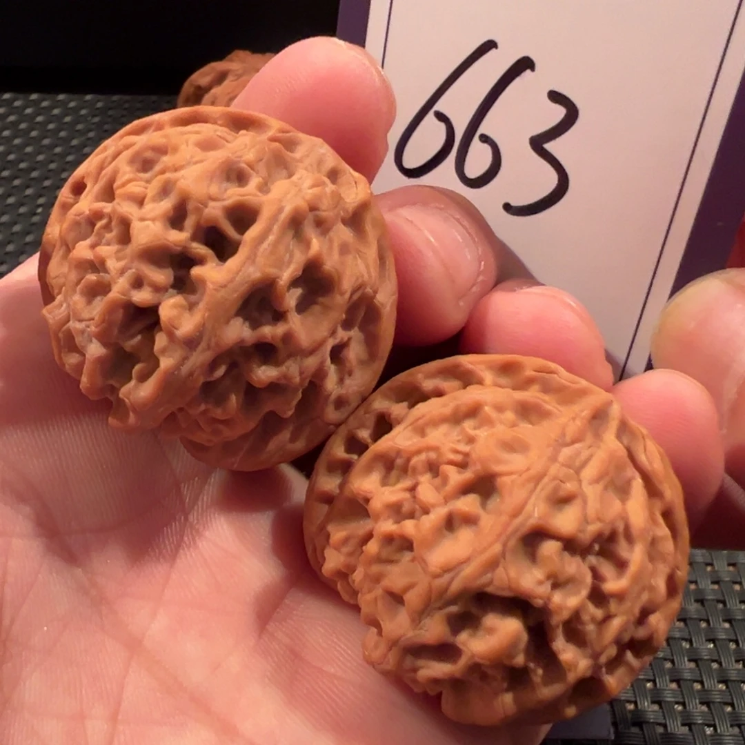 文玩核桃把件全品苹果园37.5尺寸663号