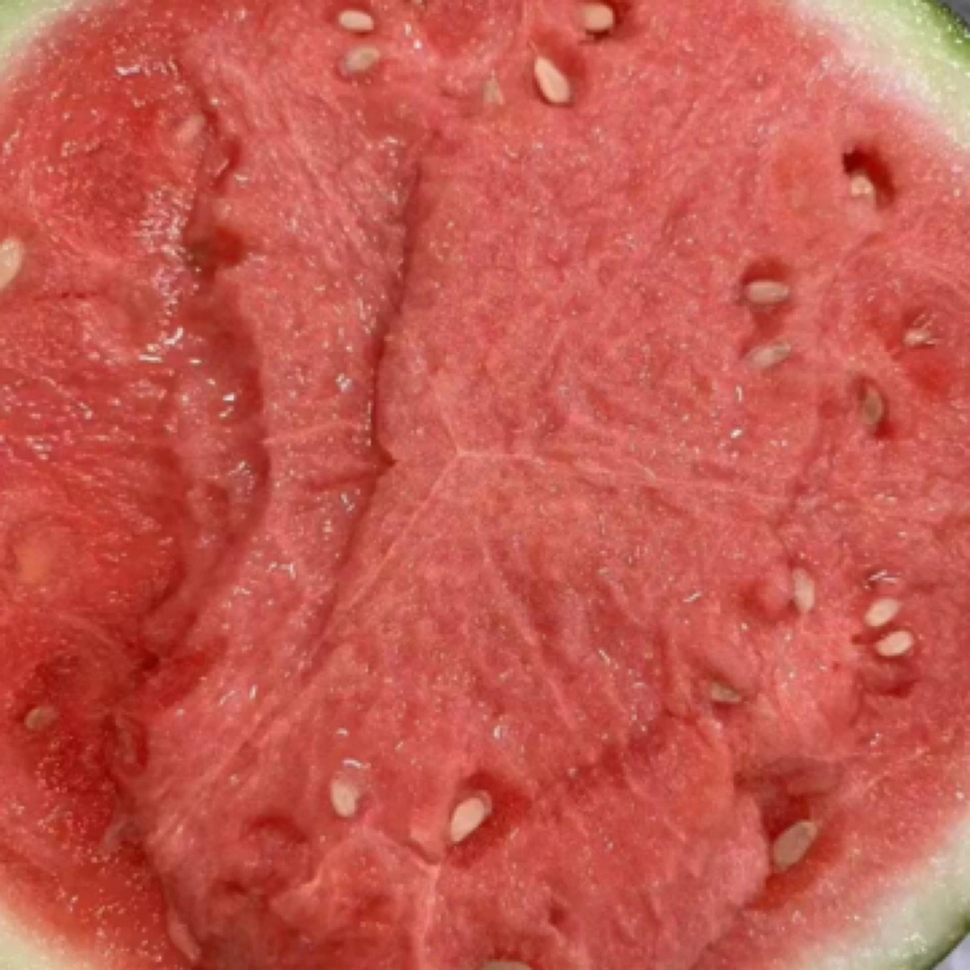 麒麟西瓜（500g)5.99 元一斤新鲜西瓜同城配