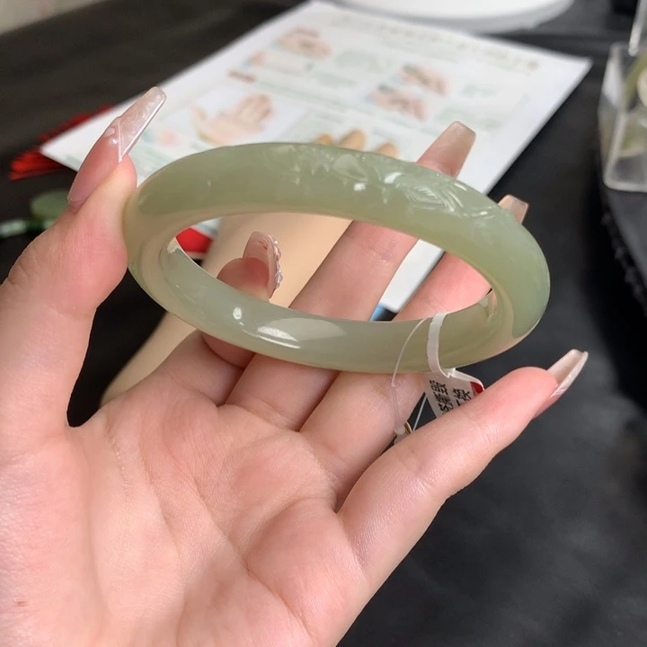 未镶嵌手镯和田玉57