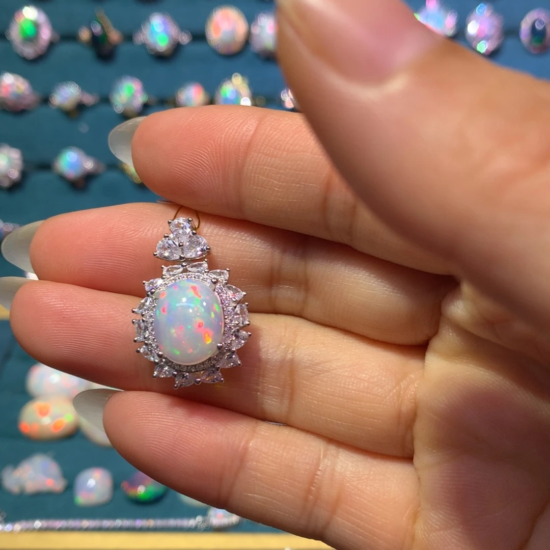 欧泊银S925镶嵌吊坠款