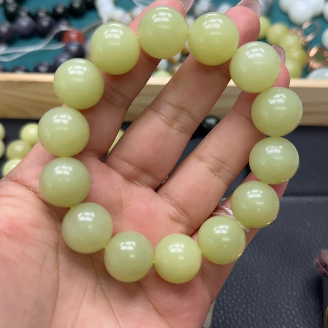 冬***清和田玉未镶嵌手链16