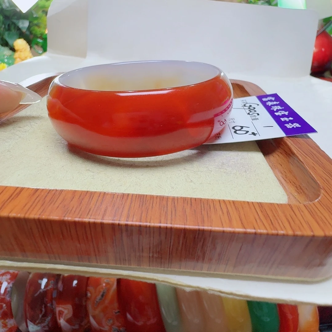 M***️玛瑙/玉髓未镶嵌手镯