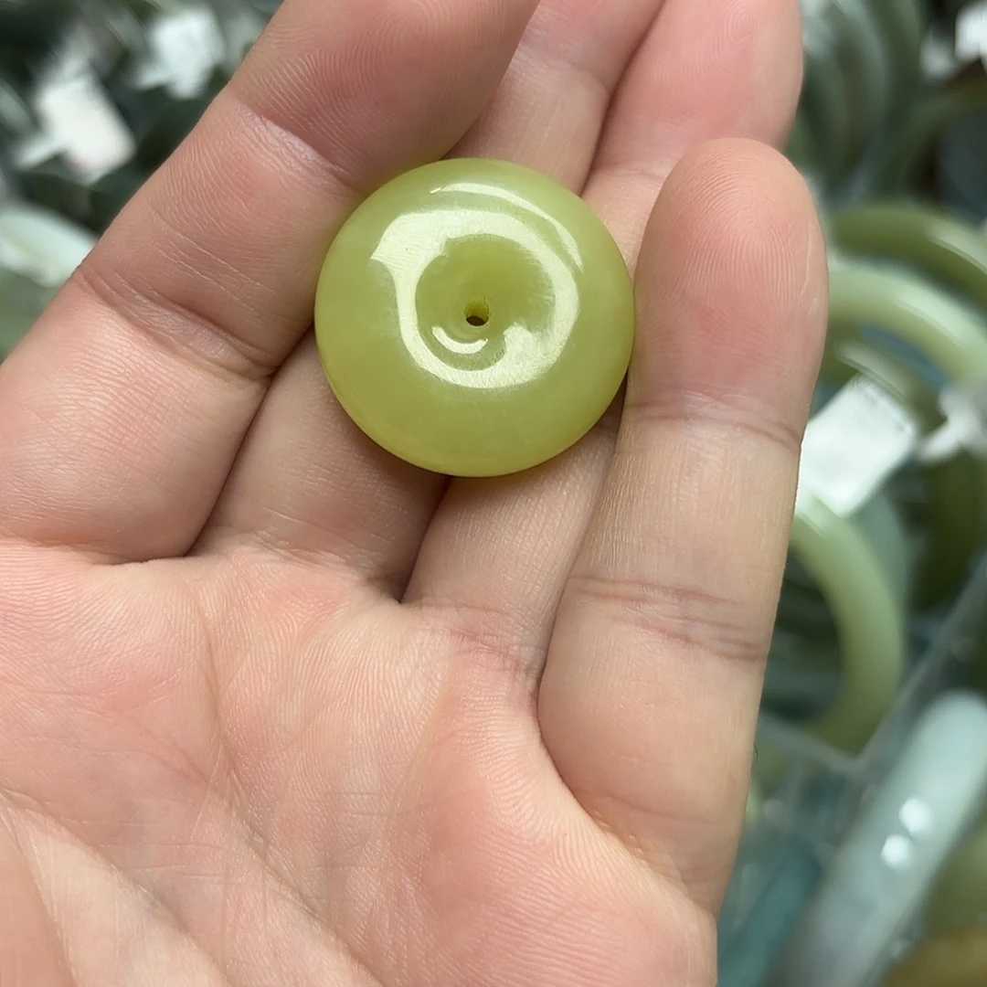 未镶嵌手镯和田玉（糖玉）