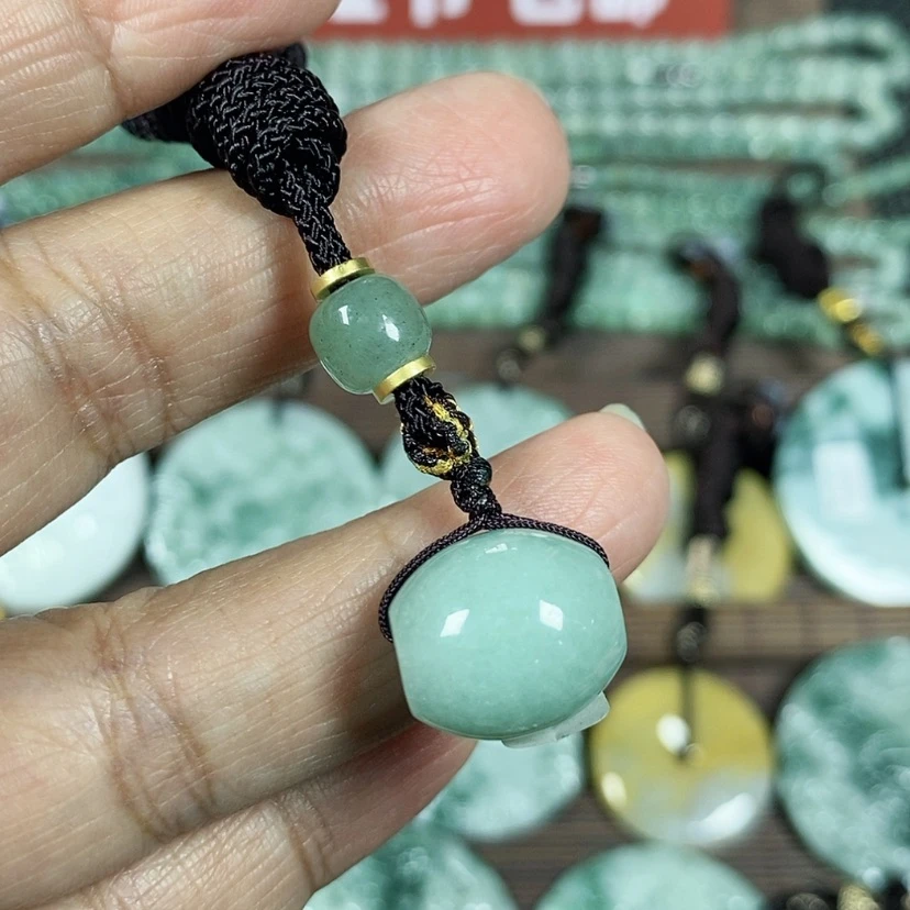 【闪购商品】翡翠颈饰未镶嵌玉吊坠翡翠玉路路通