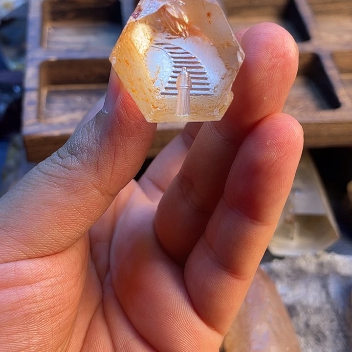未镶嵌珠宝半成品水晶