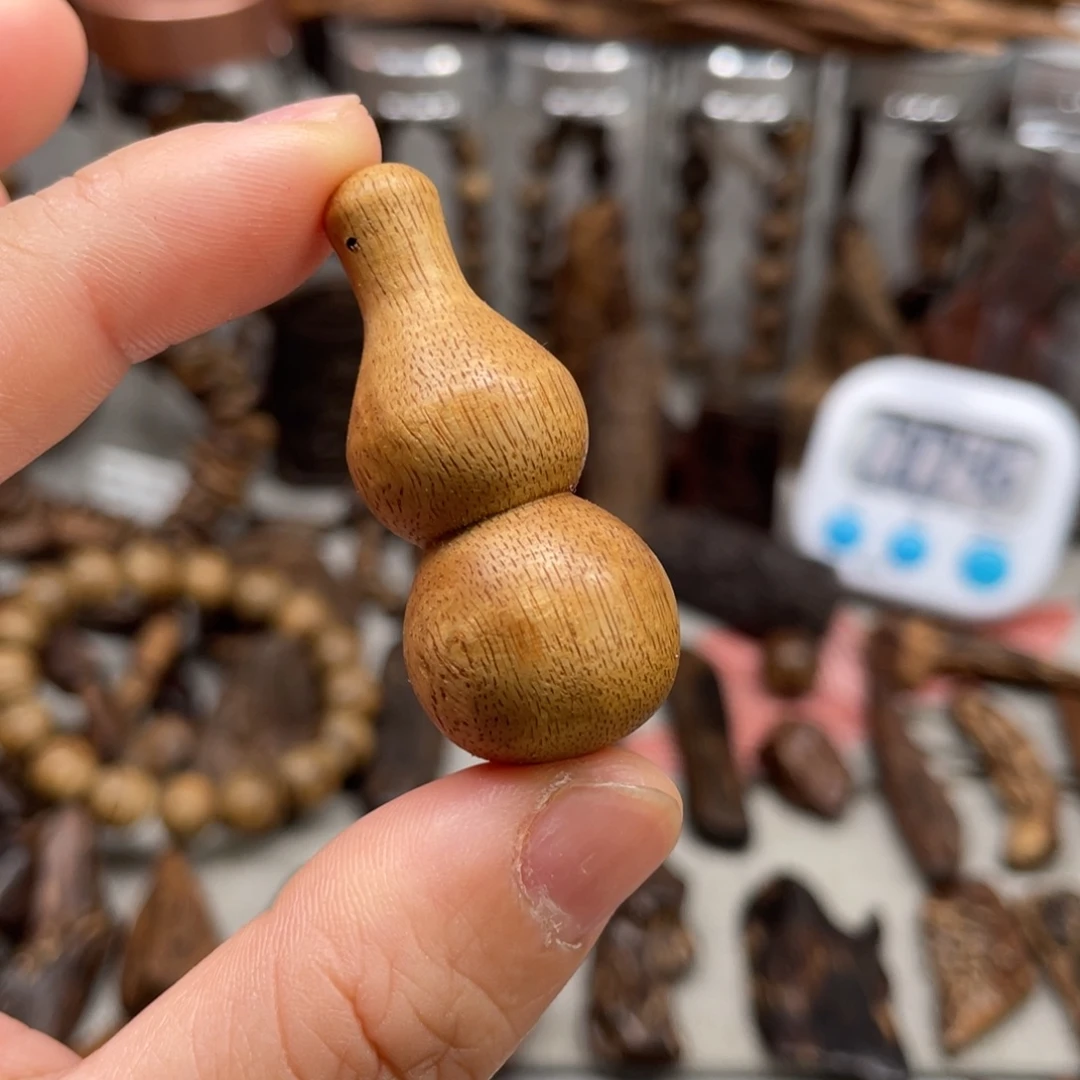 沉香沉香碎屑芽庄
