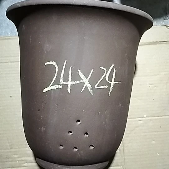 紫砂特大金钟一个