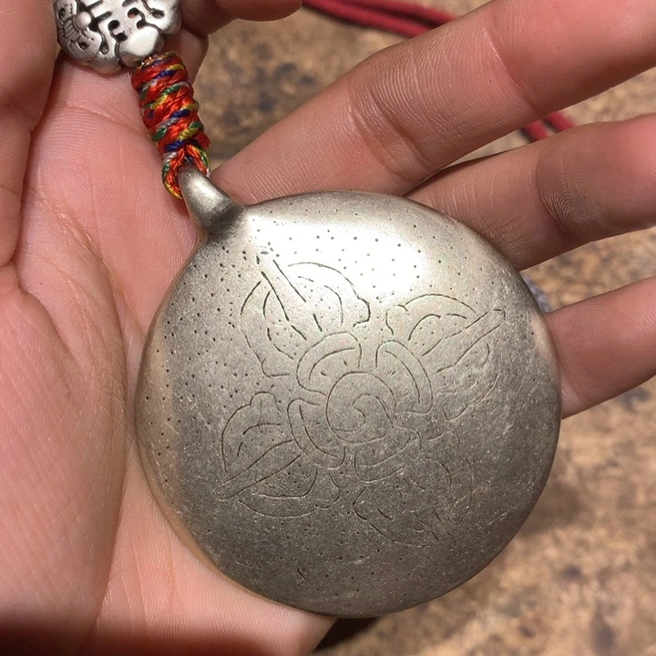 琉璃颈饰吉*喜欢的朋友