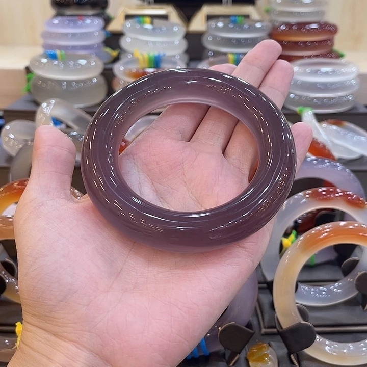 手镯玛瑙/玉髓未镶嵌