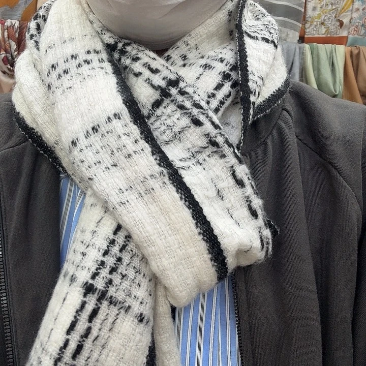 山羊绒羊绒围巾冬天必备
