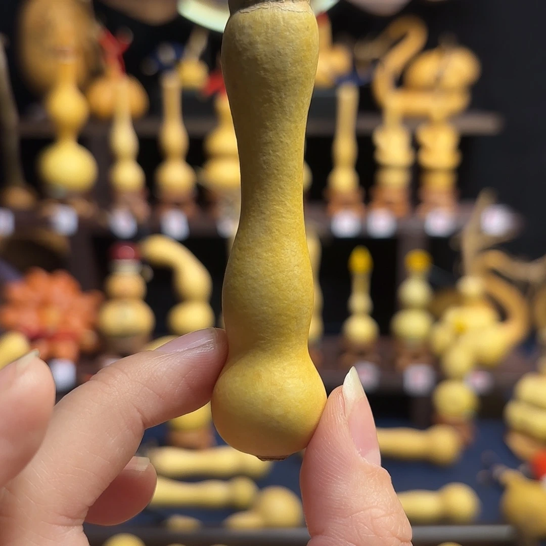 Z***伴大叶紫檀（黑酸枝木类）